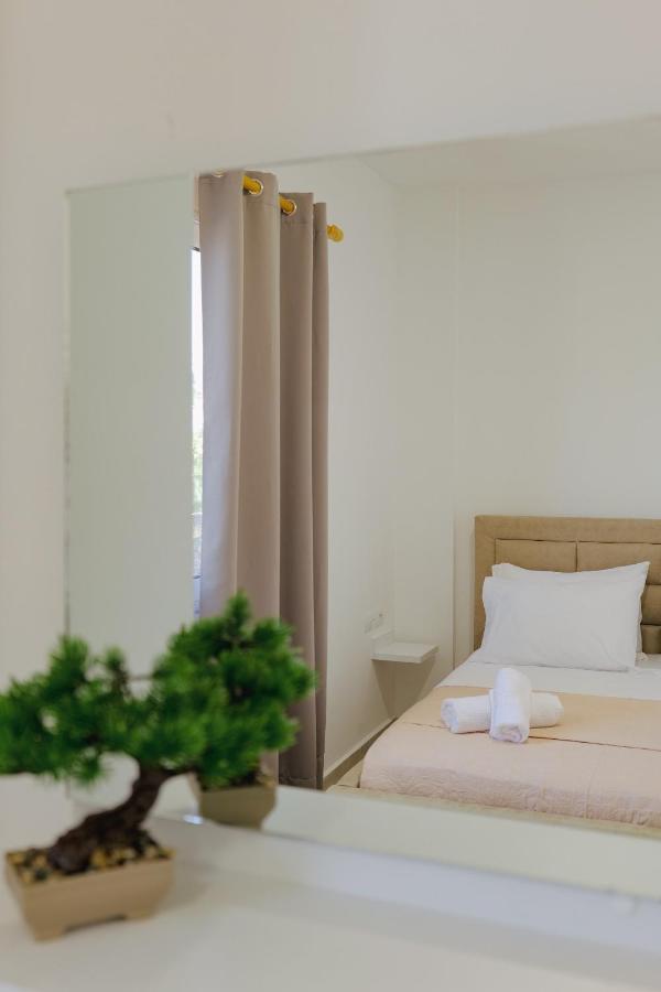 Relaxing Escape * Ksamil